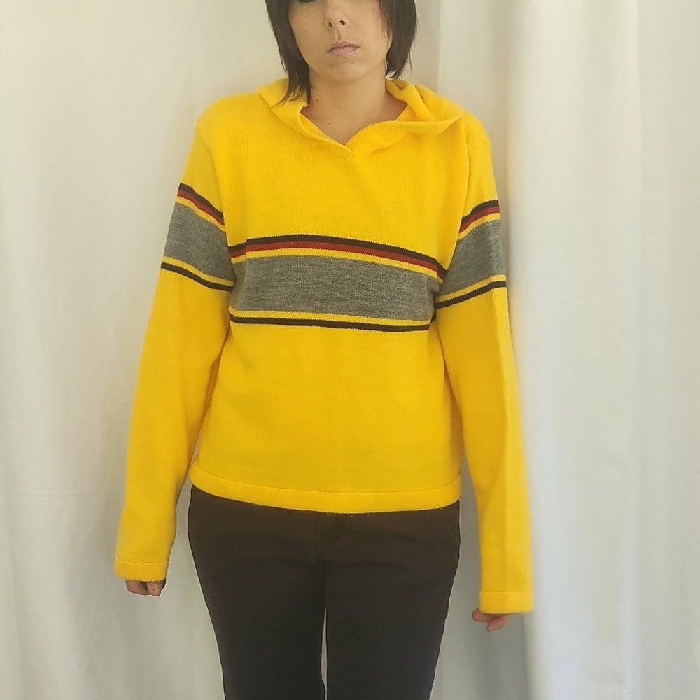 Y2K‎ Yellow Hooded Sweater